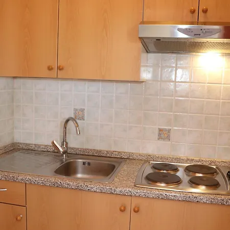 شقة A 3 With Terrace Garden And Sea View *