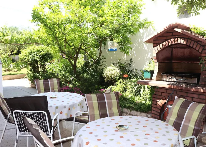 A 3 With Terrace Garden And Sea View Апартаменты Barbat na Rabu